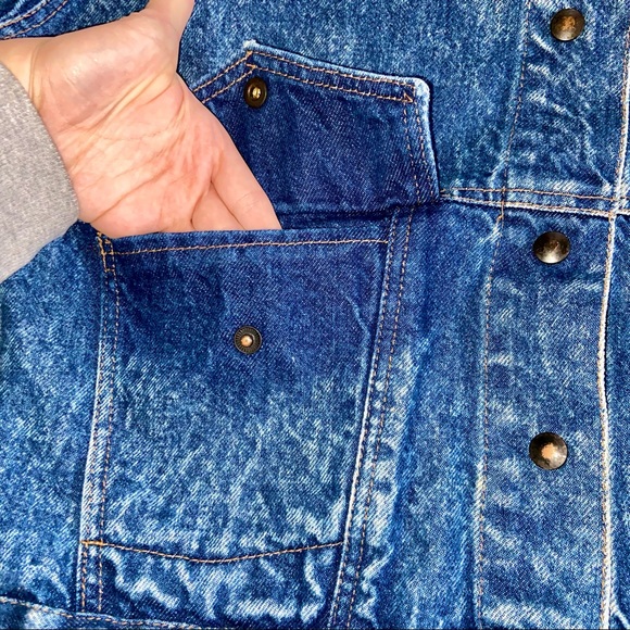 Vintage Acid Wash Denim Jacket - Picture 4 of 6